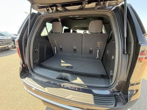 New 2026 Chevrolet Tahoe LS image 32