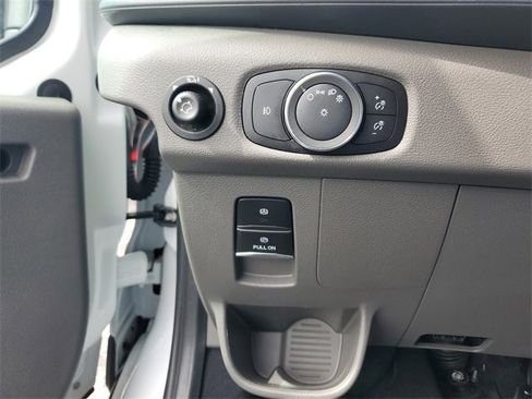 Used 2023 Ford Transit 350 XLT image 26