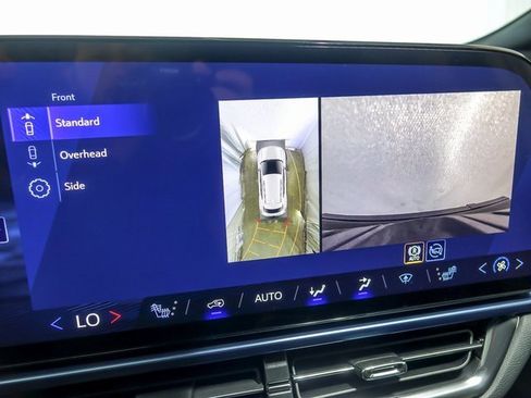 New 2026 Chevrolet Equinox EV LT image 20