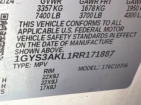 Used 2024 Cadillac Escalade Luxury RWD image 33