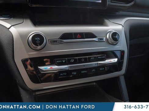 Used 2022 Ford Explorer XLT w/ Class IV Trailer Tow Package image 9