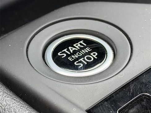 Used 2025 Nissan Sentra S FWD image 22