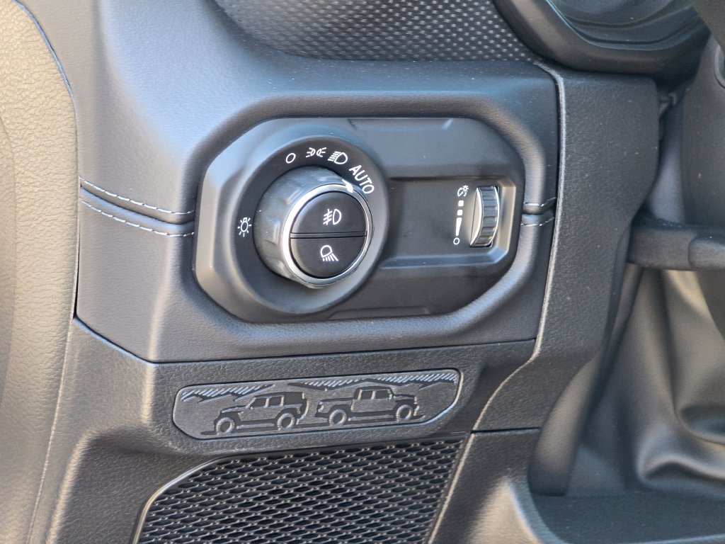 New 2026 Jeep Gladiator Mojave AWD/4WD image 33
