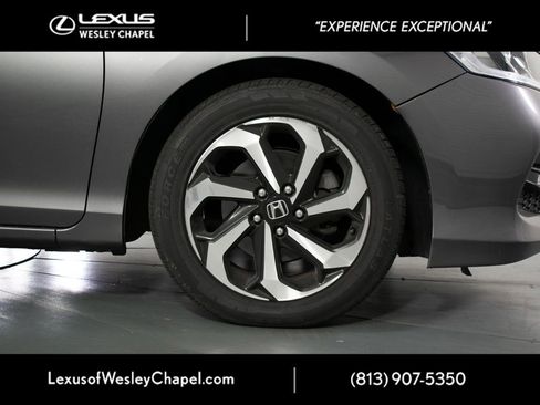 Used 2017 Honda Accord EX-L image 5
