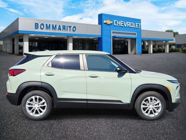 New 2026 Chevrolet TrailBlazer LS w/ LS Convenience Package FWD image 6