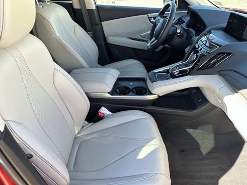 Certified 2025 Acura RDX w/ Technology Package image 4