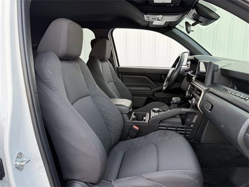 Used 2024 Toyota Tacoma SR image 27