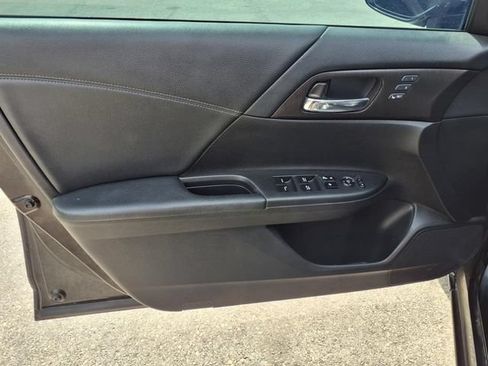 Used 2014 Honda Accord EX-L image 14