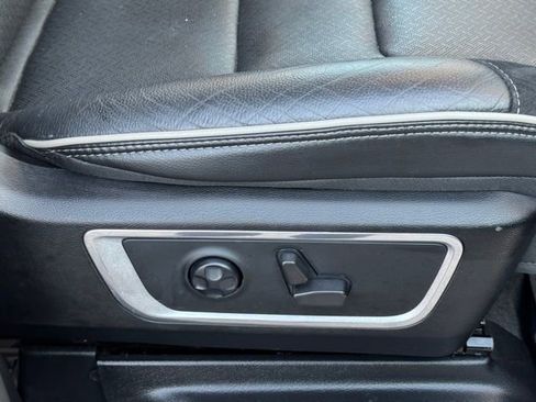 Used 2021 RAM 1500 Laramie image 18