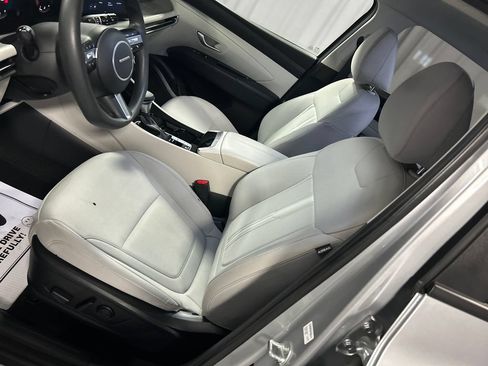 Used 2025 Hyundai Tucson SEL FWD image 10