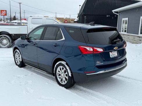 Used 2021 Chevrolet Equinox LT image 3