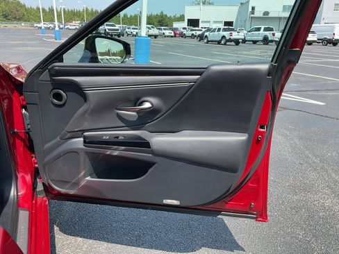 Used 2023 Lexus ES 350 w/ Accessory Package (Z2) FWD image 12