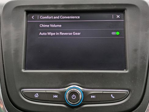 Used 2024 Chevrolet Equinox LT image 28