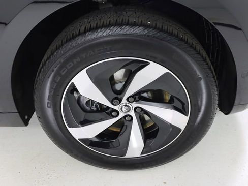 Used 2026 Jaguar F-PACE R-Dynamic S AWD/4WD image 9