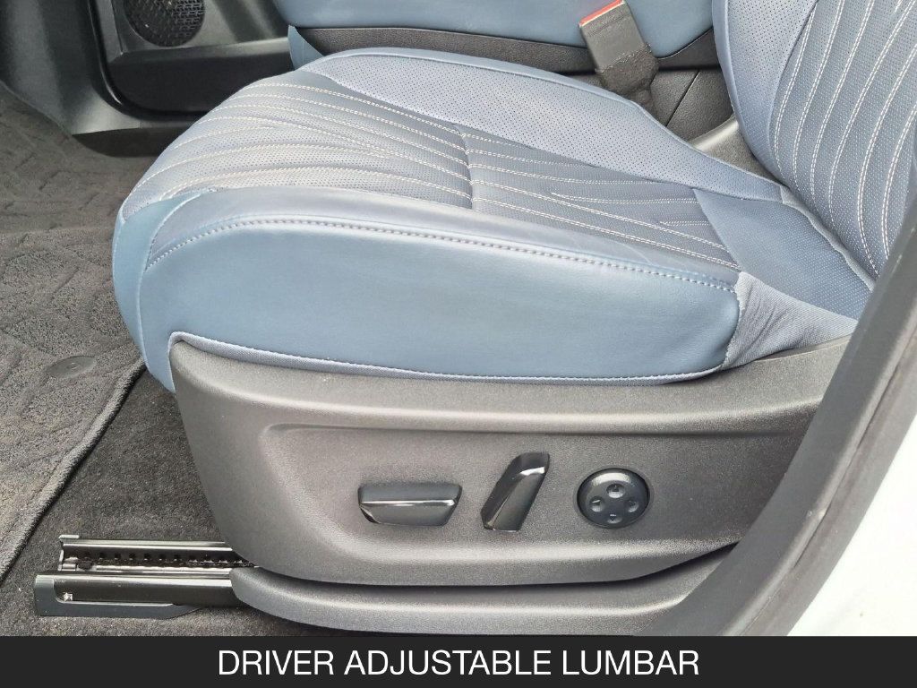 Certified 2024 Nissan Ariya AWD image 15