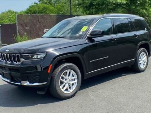 Certified 2023 Jeep Grand Cherokee L Laredo AWD/4WD image 5