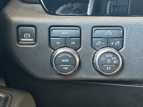 Used 2023 GMC Sierra 1500 Elevation AWD/4WD image 35