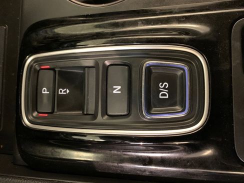 Used 2024 Honda Pilot EX-L image 40