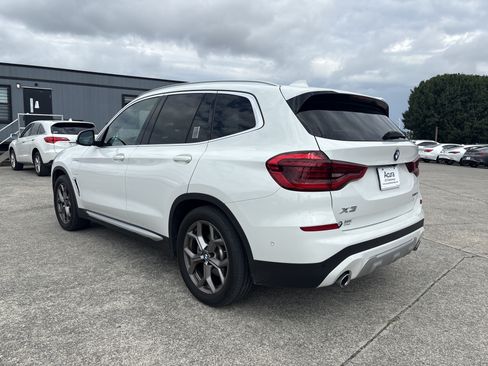 Used 2021 BMW X3 xDrive30e w/ Convenience Package AWD/4WD image 3