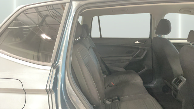 Certified 2024 Volkswagen Tiguan S AWD/4WD image 17