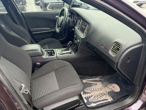 Used 2021 Dodge Charger Scat Pack image 25