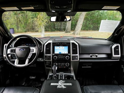 Used 2017 Ford F150 Lariat w/ Equipment Group 502A Luxury image 15