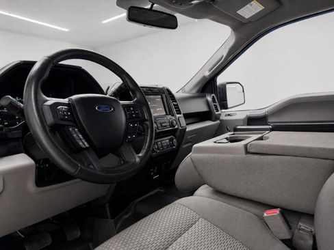 Used 2015 Ford F150 XLT w/ Equipment Group 302A Luxury AWD/4WD image 36