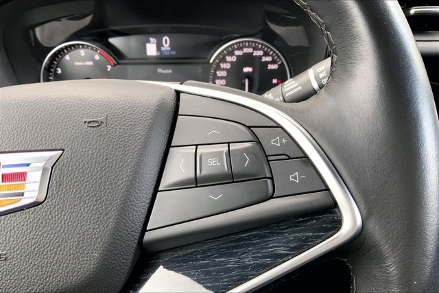 Used 2024 Cadillac XT5 Premium Luxury w/ LPO, Floor Liner Package AWD/4WD image 19