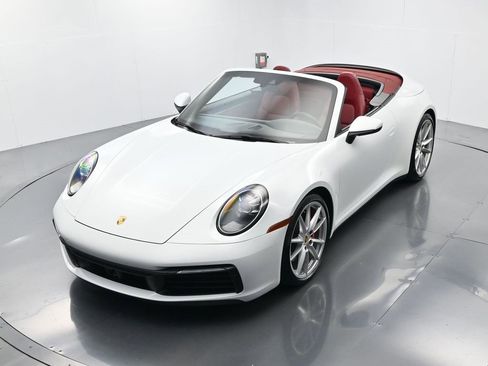 Used 2020 Porsche 911 Carrera S image 39