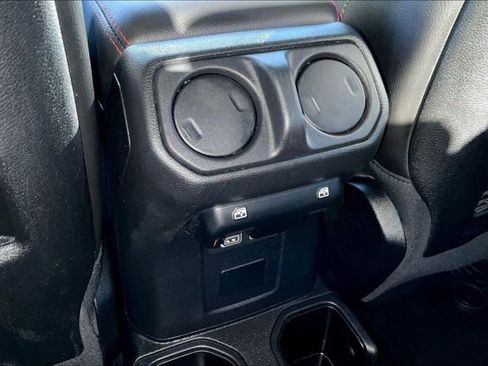 Used 2022 Jeep Gladiator Rubicon w/ LED Lighting Group AWD/4WD image 25
