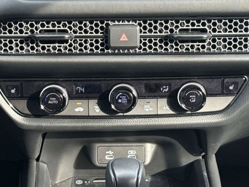 Certified 2026 Honda HR-V Sport image 25