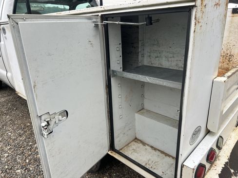 Used 2008 Ford F250 XL RWD image 25