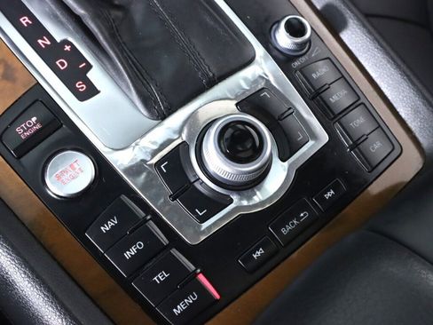 Used 2014 Audi Q7 3.0T S line Prestige w/ Technology Package image 26