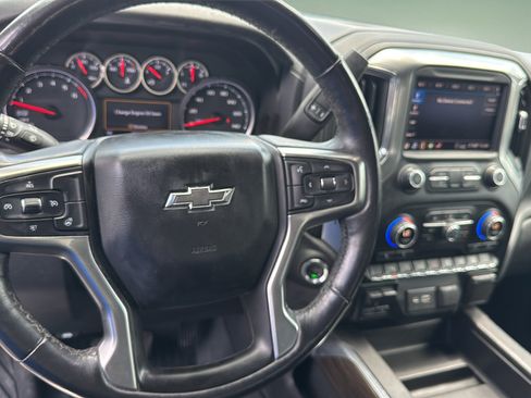 Used 2020 Chevrolet Silverado 1500 LT Trail Boss AWD/4WD image 13