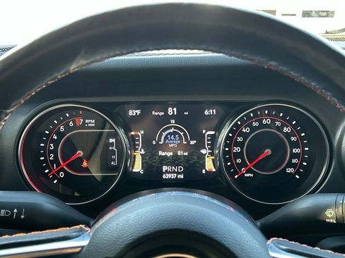 Used 2020 Jeep Gladiator Mojave AWD/4WD image 15