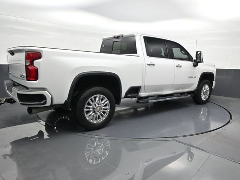 Used 2021 Chevrolet Silverado 2500 High Country w/ Z71 Off-Road Package AWD/4WD image 5