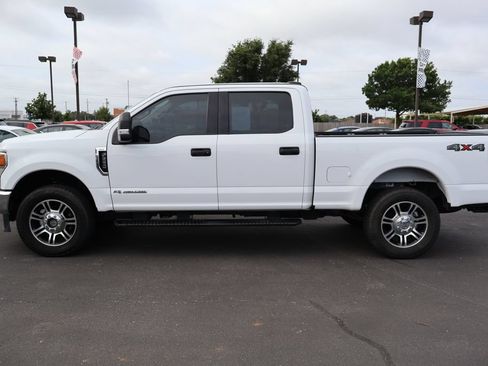 Used 2021 Ford F250 XLT AWD/4WD image 2