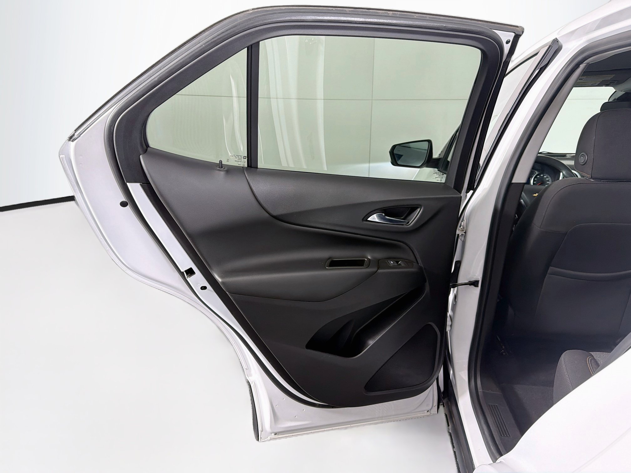 Used 2020 Chevrolet Equinox LT AWD/4WD image 25