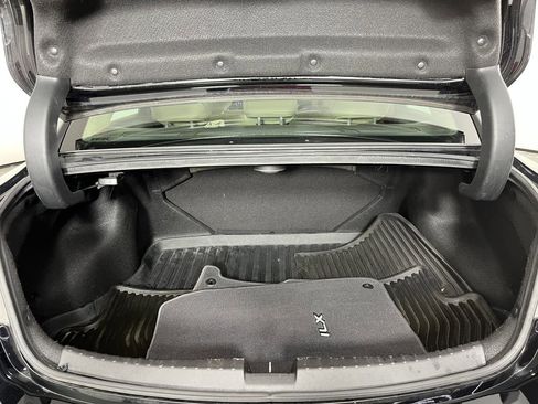 Used 2013 Acura ILX w/ Premium Package image 20