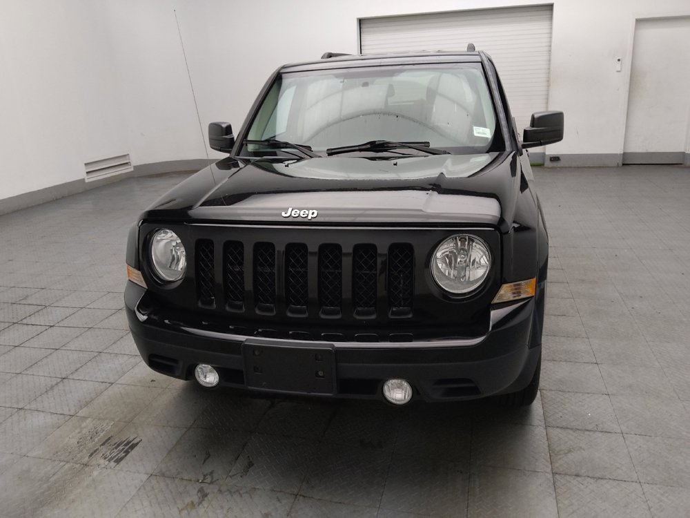 Used 2016 Jeep Patriot Latitude FWD image 15