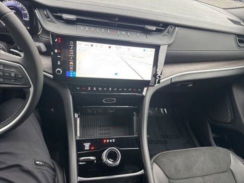 New 2026 Jeep Grand Cherokee L 4WD image 23