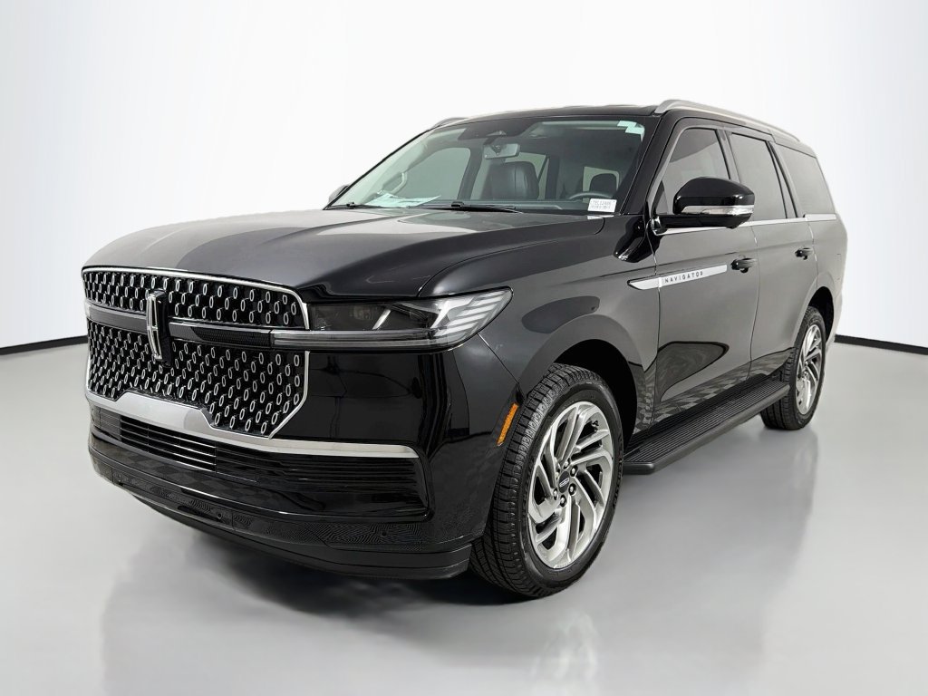 New 2026 Lincoln Navigator Premiere AWD/4WD image 1