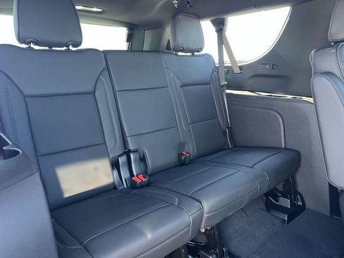 New 2026 GMC Yukon XL Denali w/ Denali Reserve Package AWD/4WD image 33