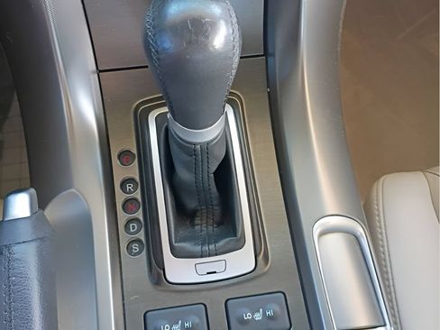 Used 2011 Acura TL w/ Technology Package FWD image 23