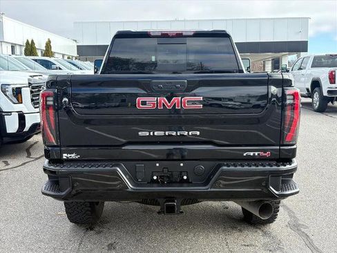 Certified 2024 GMC Sierra 2500 AT4 w/ AT4 Premium Plus Package image 5