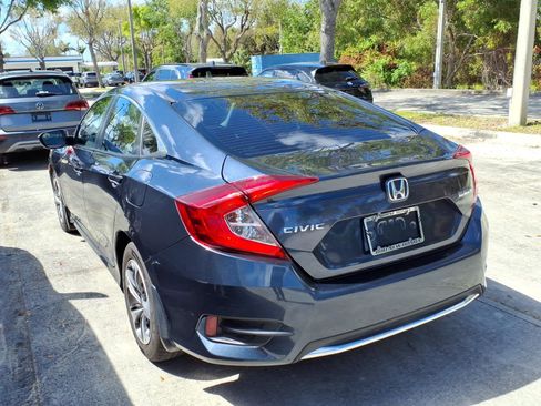 Used 2019 Honda Civic LX image 4