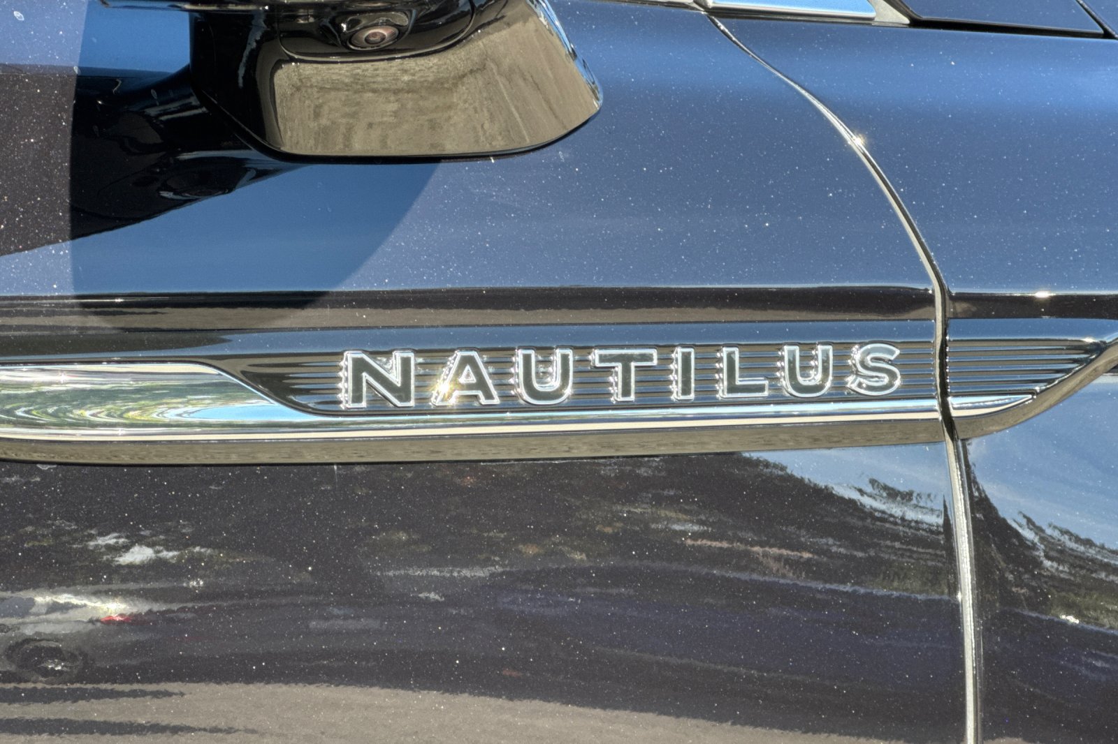 Used 2023 Lincoln Nautilus Black Label AWD/4WD image 28
