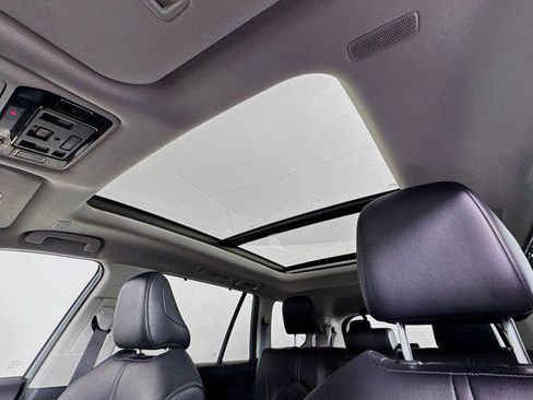 Certified 2025 Toyota Grand Highlander AWD image 21