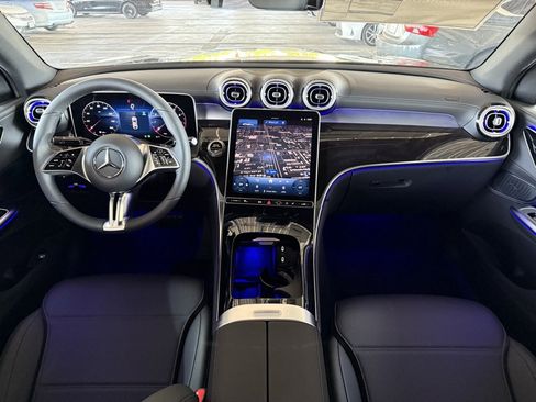 New 2026 Mercedes-Benz GLC 300 4MATIC image 11