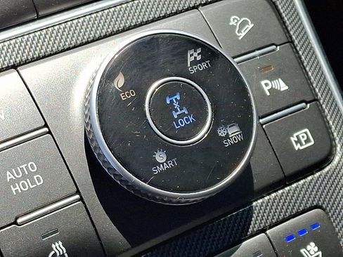 Used 2022 Hyundai Santa Fe Limited image 24